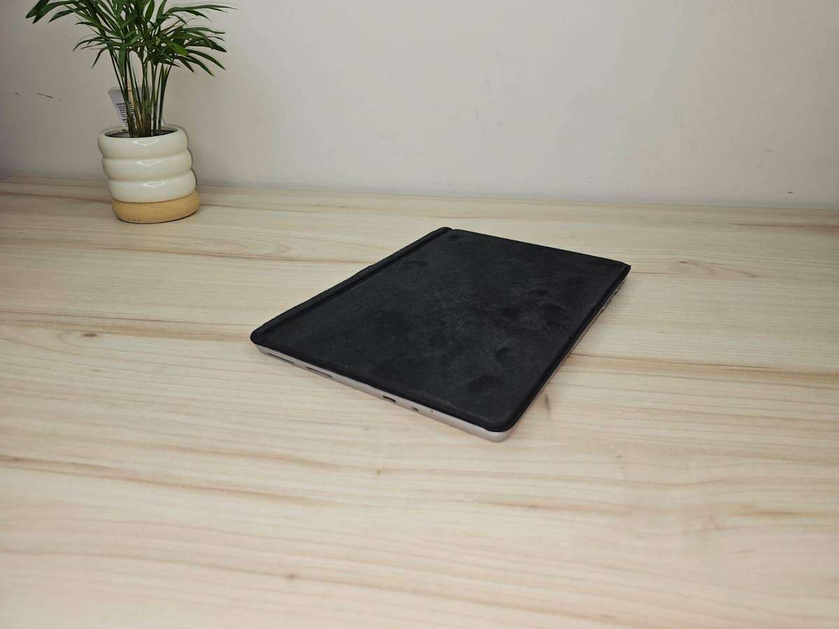 Microsoft Surface Go 2 (1927) 128gb ssd Intel Core m3 8th Gen Wi-Fi + 4G