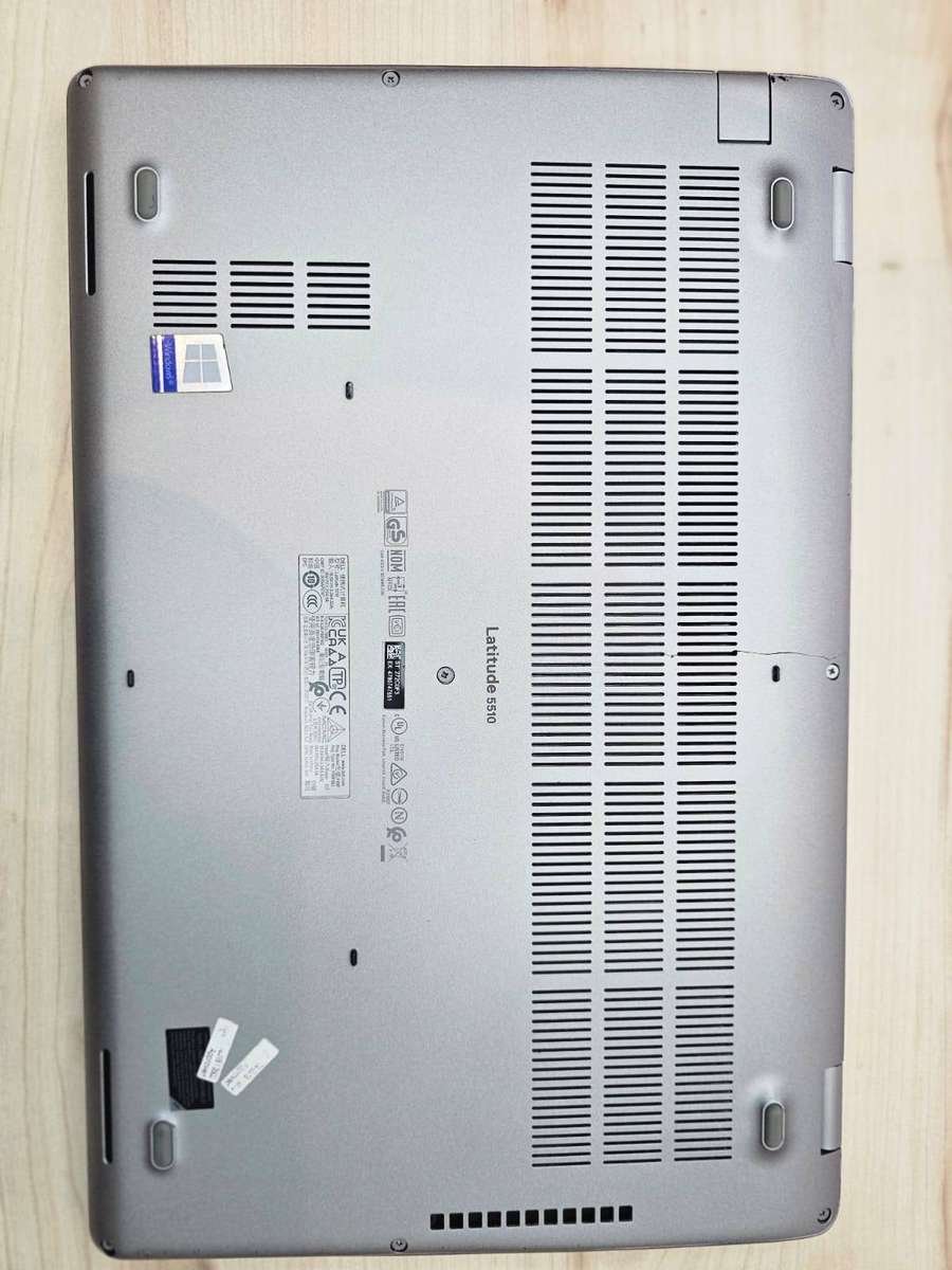 Dell Latitude 5510, 10th Gen i5 8gb ram 256gb ssd
