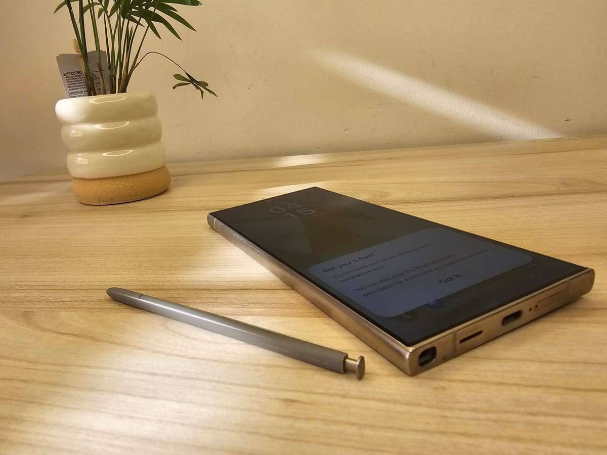 Samsung S24 Ultra 256gb 12gb ram Dual sim Mint