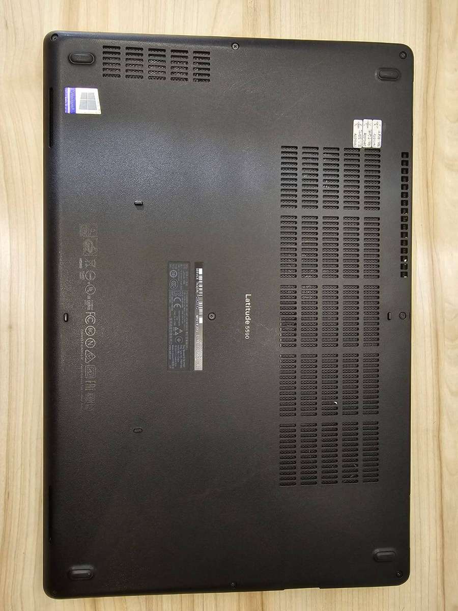 Dell Latitude 5590,8th Gen Intel i7-8650U@1.9GHz, 12gb ram 256gb  ssd  15.6` fhd  Display, LTE