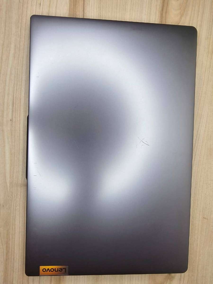 Lenovo IdeaPad slim 3  12th Gen Intel Core i5 8GB RAM 512gb ssd