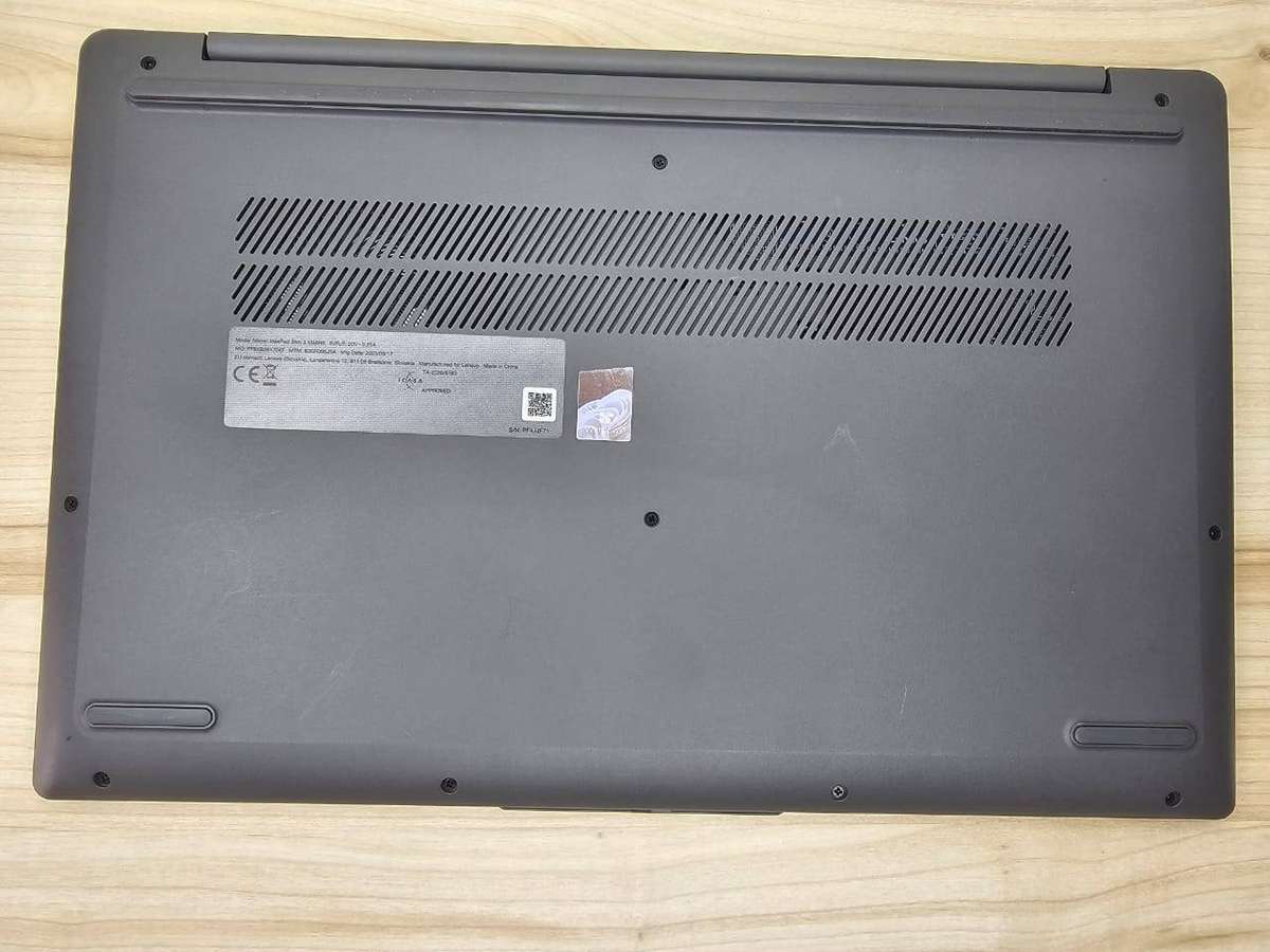 Lenovo IdeaPad slim 3  12th Gen Intel Core i5 8GB RAM 512gb ssd