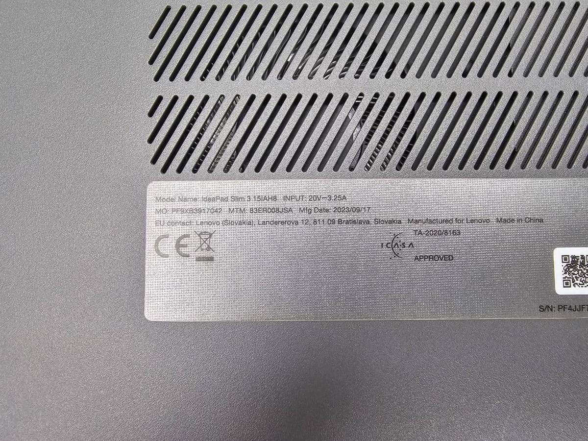 Lenovo IdeaPad slim 3  12th Gen Intel Core i5 8GB RAM 512gb ssd