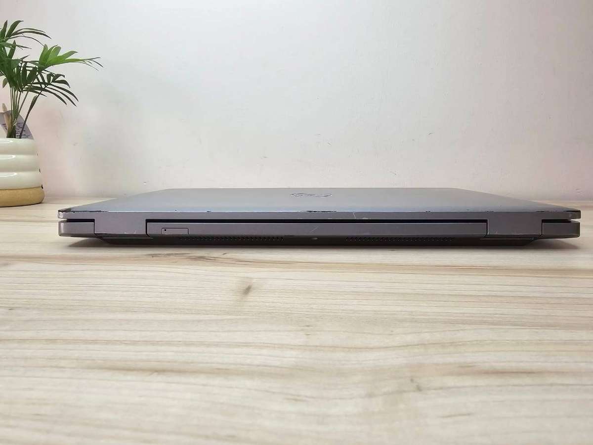 Dell Latitude 5520 Intel Iris Xe Graphics i5, 11th Gen  8GB 256GBssd