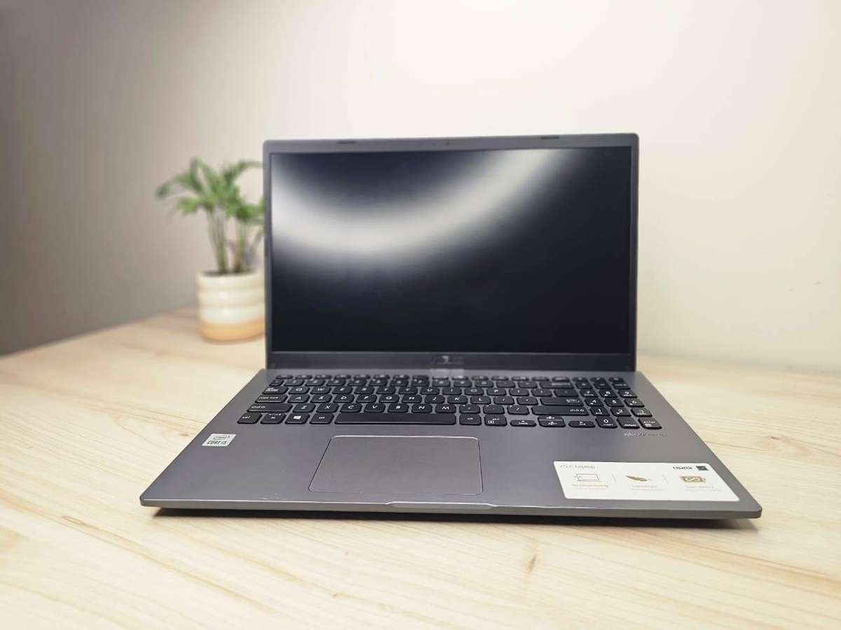 Asus X509 i5 10th gen 8gb ram 256gbssd