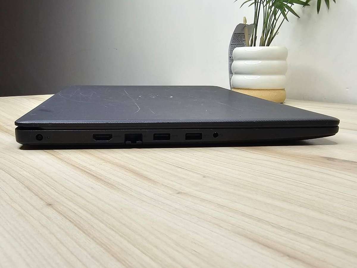 Dell Vostro 3500 11th Gen i3-1115G4@3.0GHz, 8GB RAM, 256GB NVMe SSD, 15` FHD Display