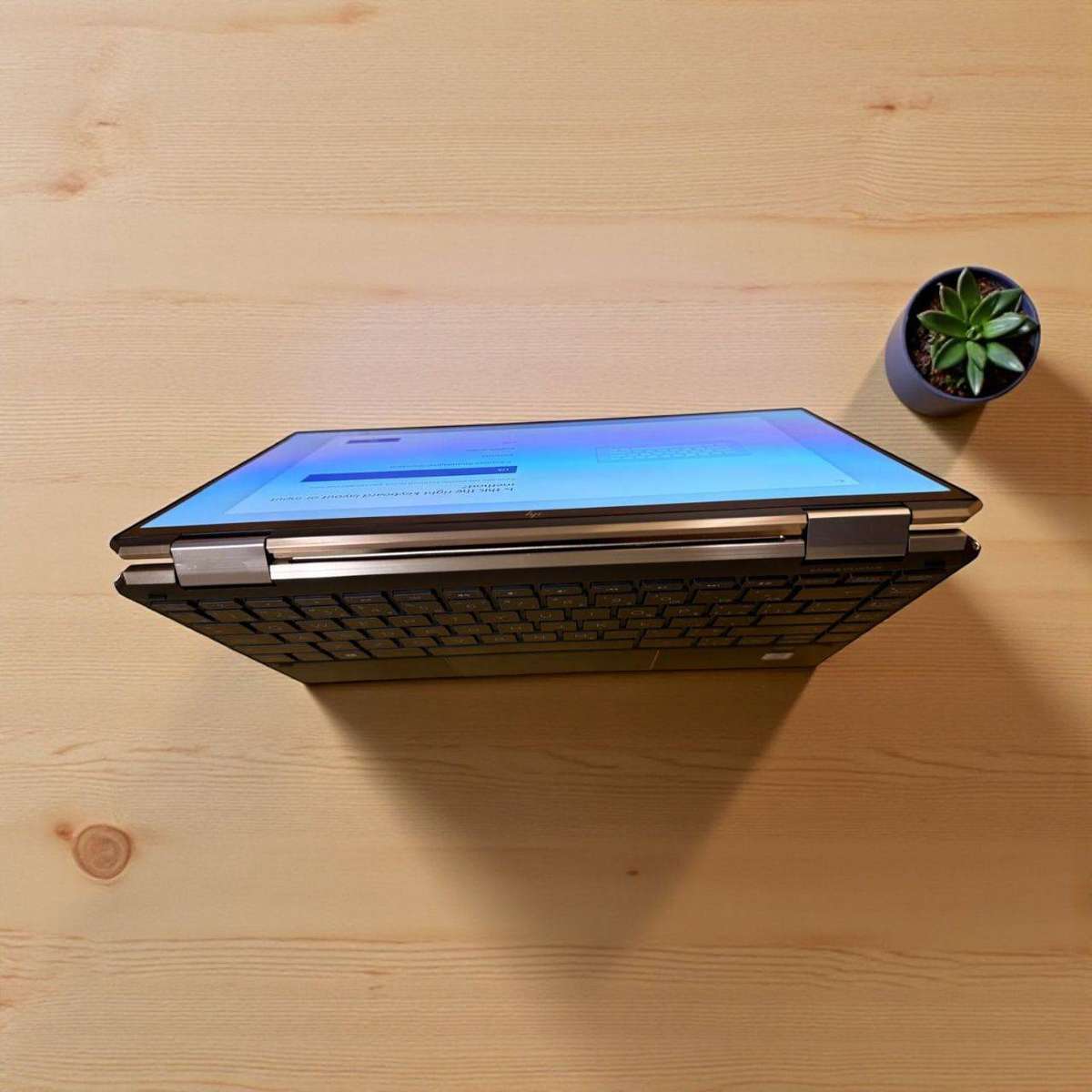 HP Spectre x360-13.3" 4K OLED Touch - 10th gen i7-1065G7 - 16GB - 1tbb SSD