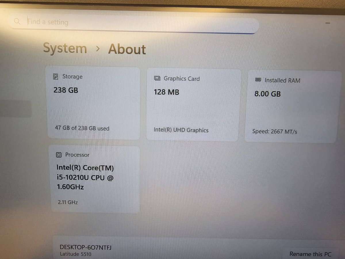 Dell Latitude 5510, 10th Gen i5 8gb ram 256gb ssd new battery