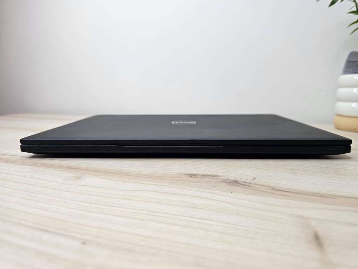 Dell Latitude 7280, 12.5` FHD  Display LTE , i7-6600U@2.8GHz, 8GB RAM, 256GB m.2 SSD new batt