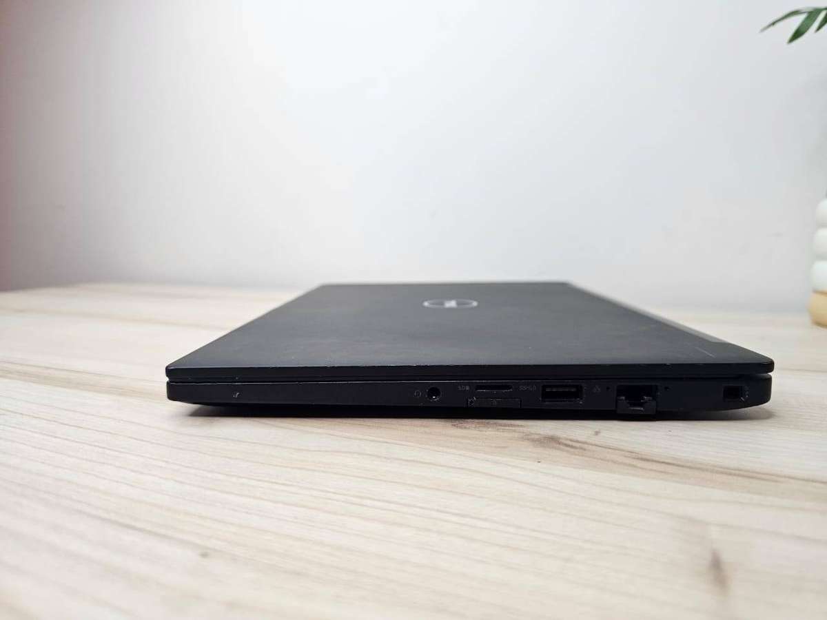 Dell Latitude 7280, 12.5` FHD  Display LTE , i7-6600U@2.8GHz, 8GB RAM, 256GB m.2 SSD new batt