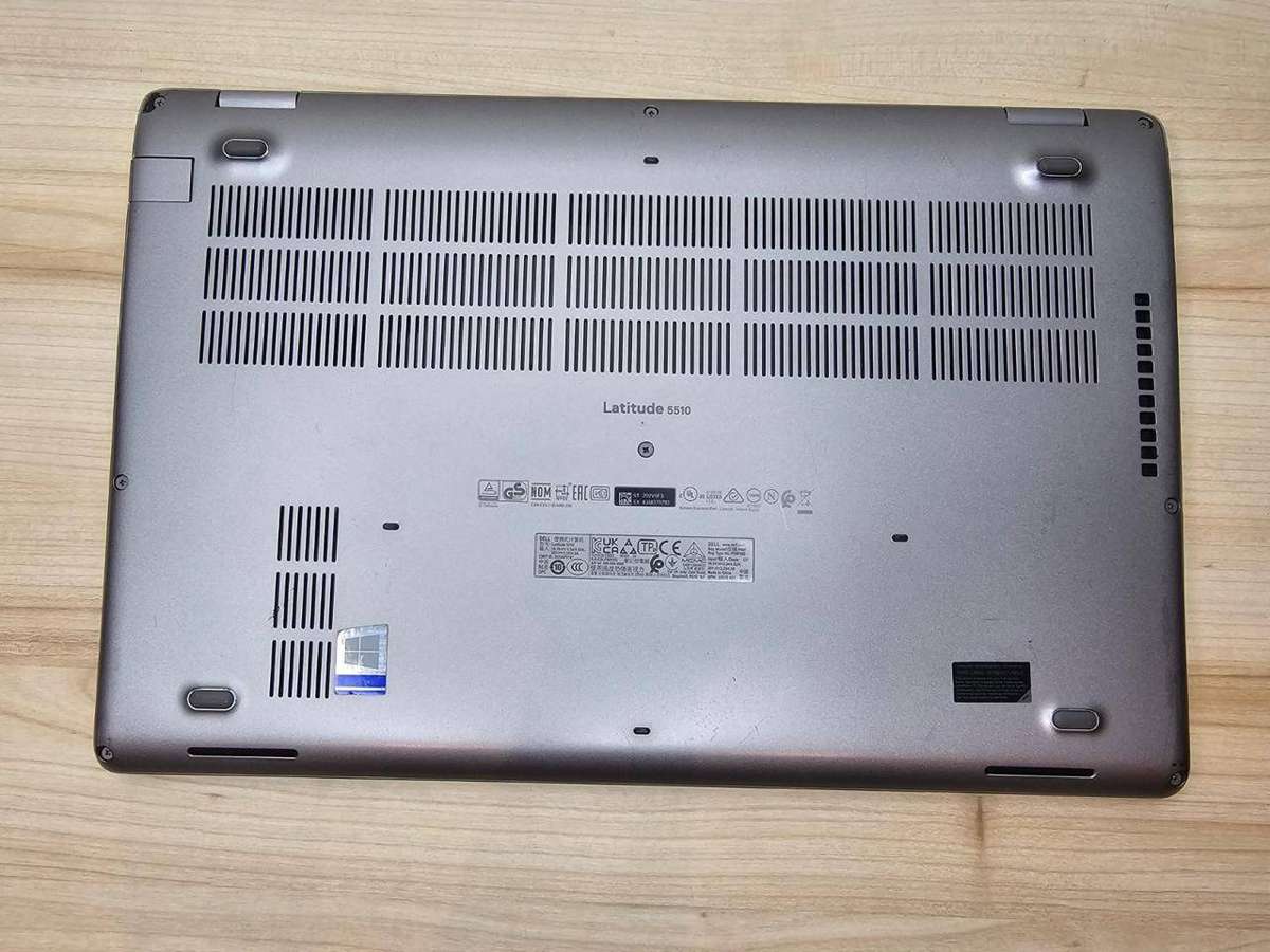 Dell Latitude 5510, 10th Gen i5 8gb ram 256gb ssd new battery
