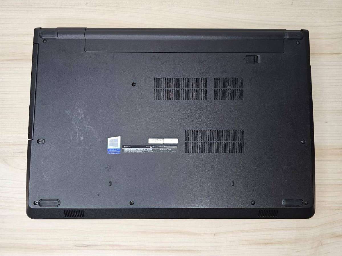 Dell Vostro 15 3568 core i5 7th gen 8gb ram 128gb ssd new batt