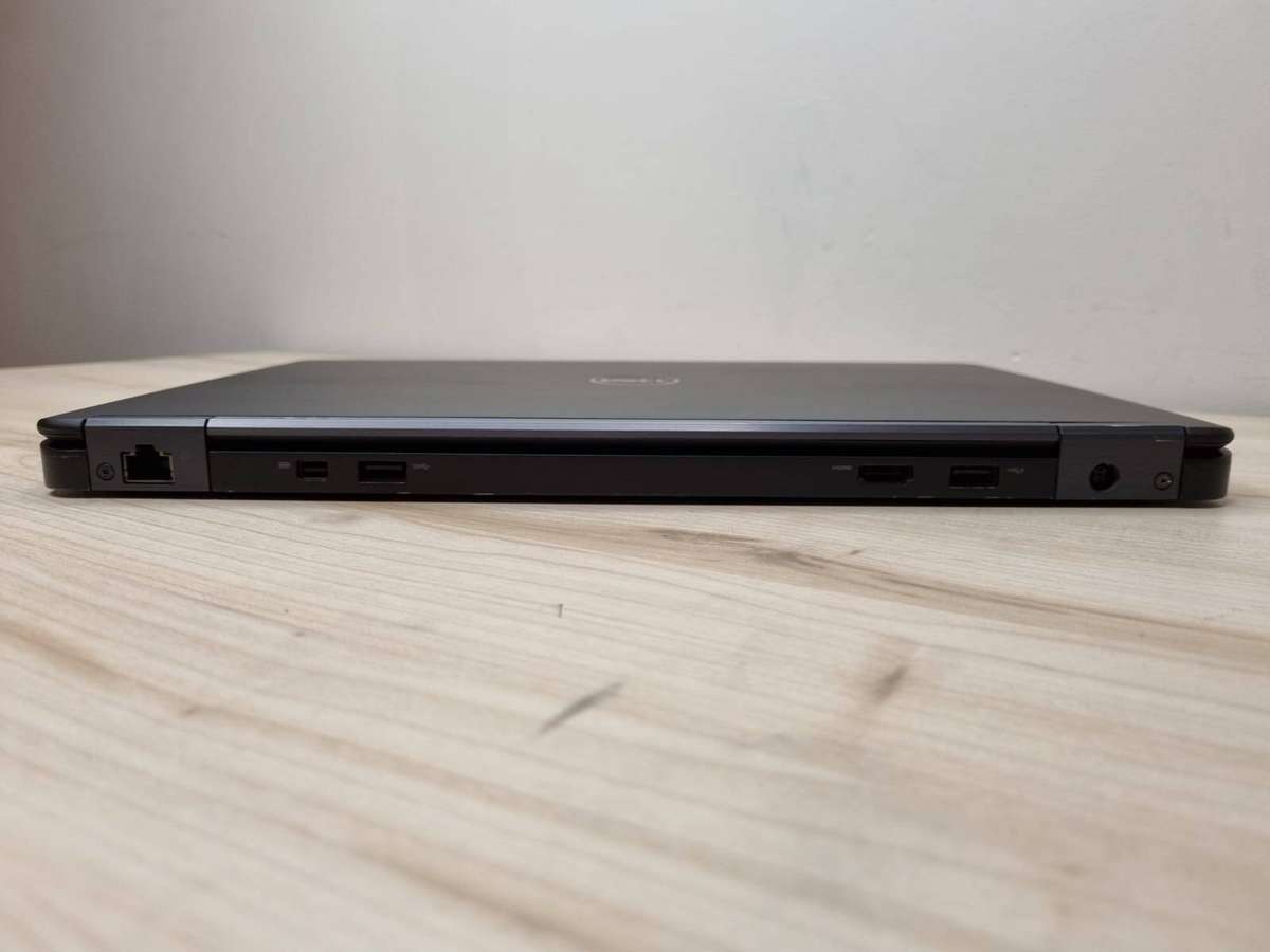 Dell latitude e7450 core i7 5th gen 8gb ram 128gb ssd