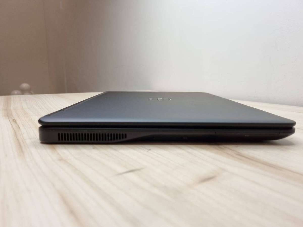 Dell latitude e7450 core i7 5th gen 8gb ram 128gb ssd