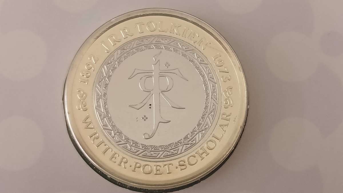 Royal Mint 2023 JRR Tolkien £2 Commemorative Coin  Brilliant Uncirculated, Collectors Edition
