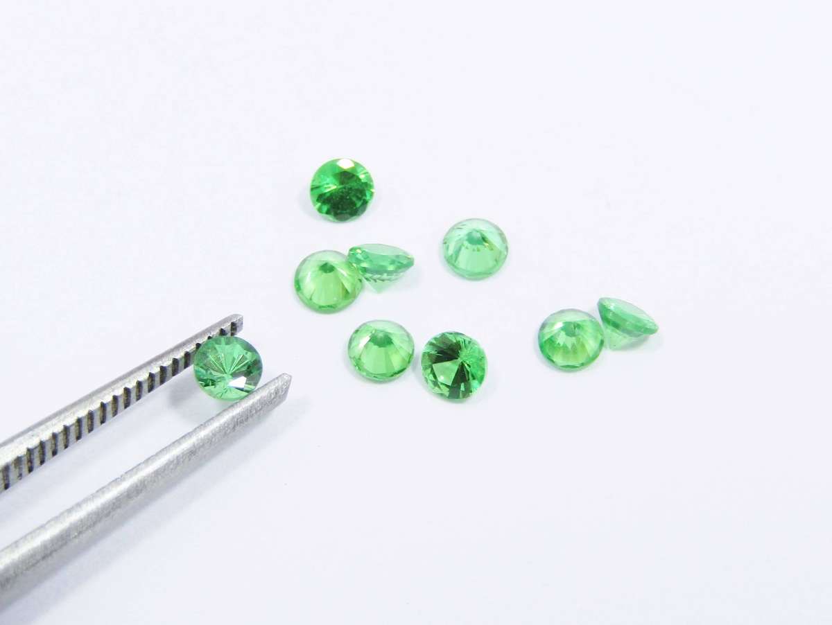 Rare! Parcel of 1.18ctw Tsavorite Gemstones, Certified