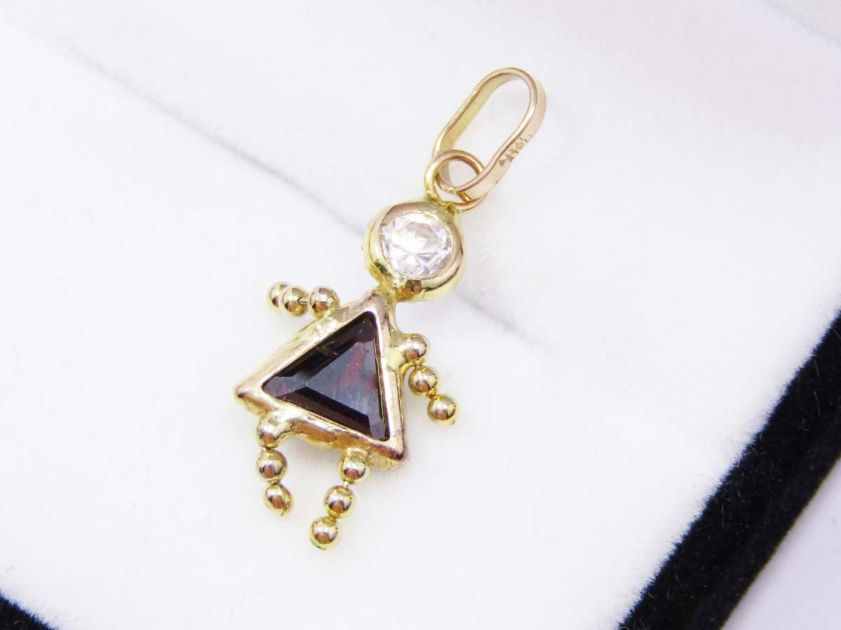 Lovely Retro 9CT Gold "Gem Baby" Charm/Pendant