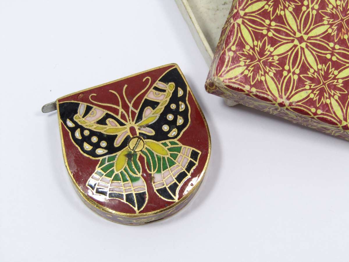 Vintage Oriental Cloisonne Novelty Measuring Tape