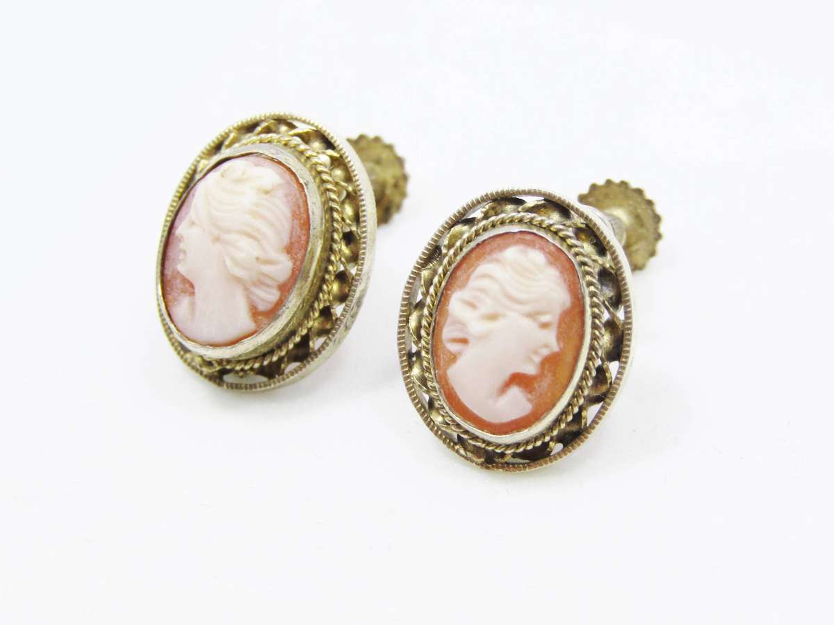 A Stunning Pair of Gold Gilt Over Sterling Silver Cameo Screw Back Earrings in Sterling Silver.