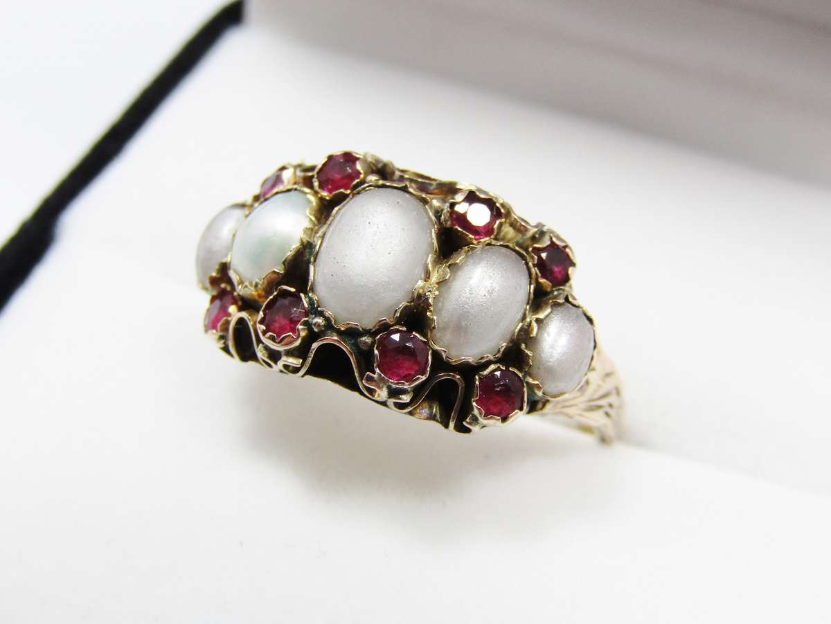 Antique Victorian 9CT Gold, Split Pearl & Garnet Ring