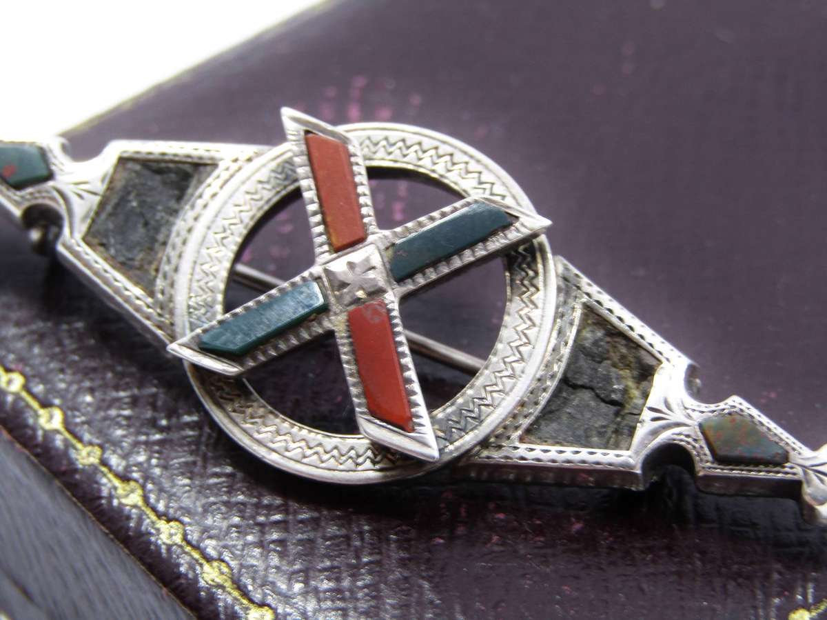 Antique (c1894) Hallmarked Scottish Style Brooch