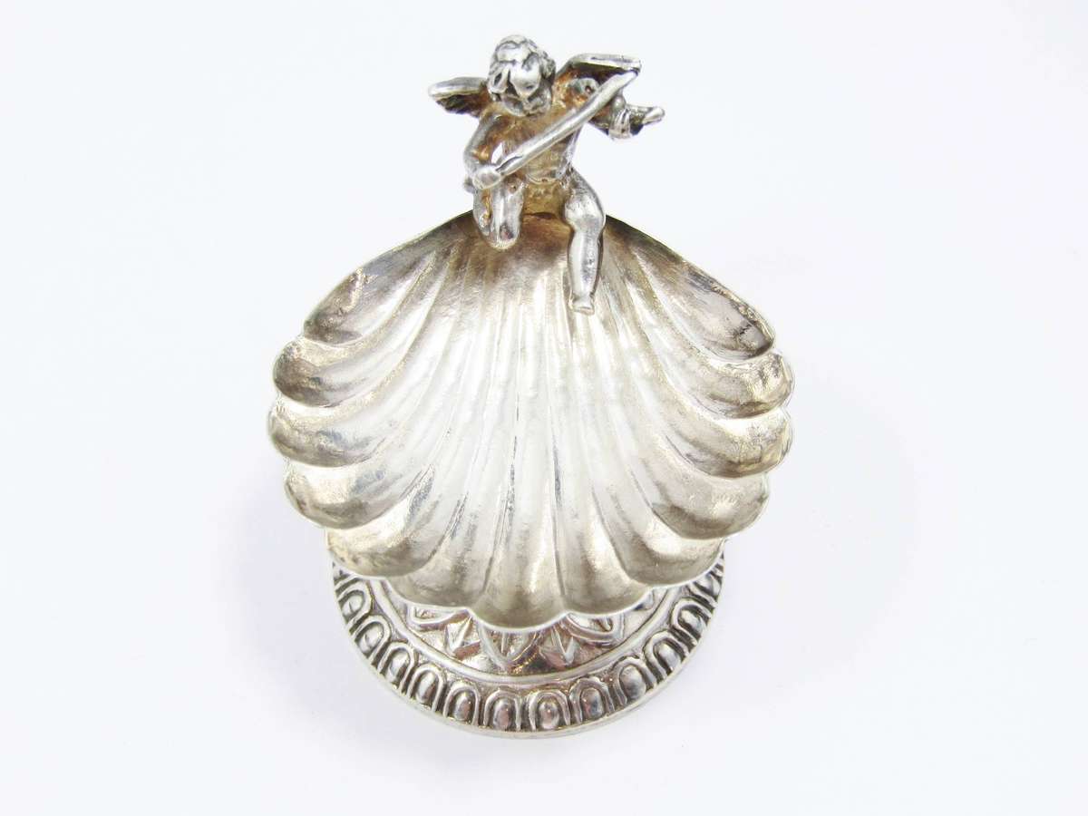 Beautiful Vintage Sterling Silver Salt Cellar with Cupid