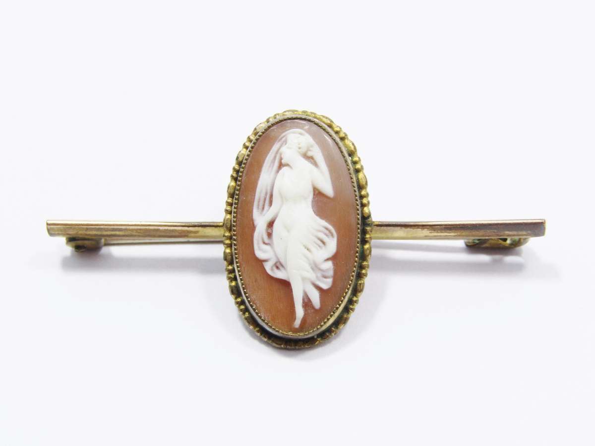 An Amazing Rolled Gold Antique Cameo Bar Brooch