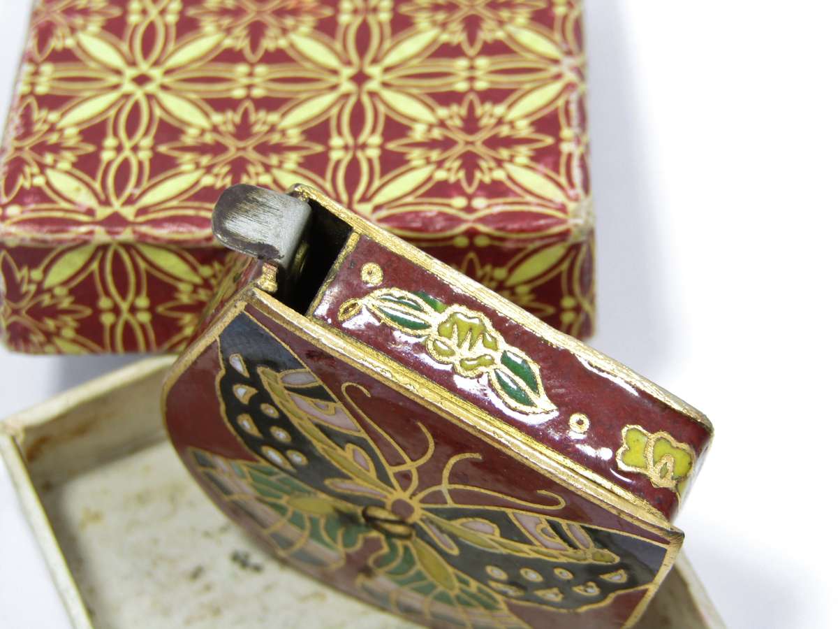 Vintage Oriental Cloisonne Novelty Measuring Tape