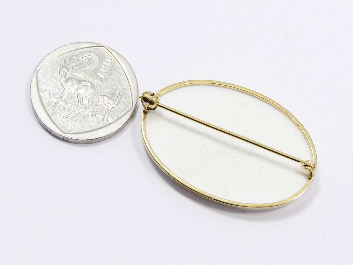 A Gorgeous Gold Tone Wedgwood Brooch in Box
