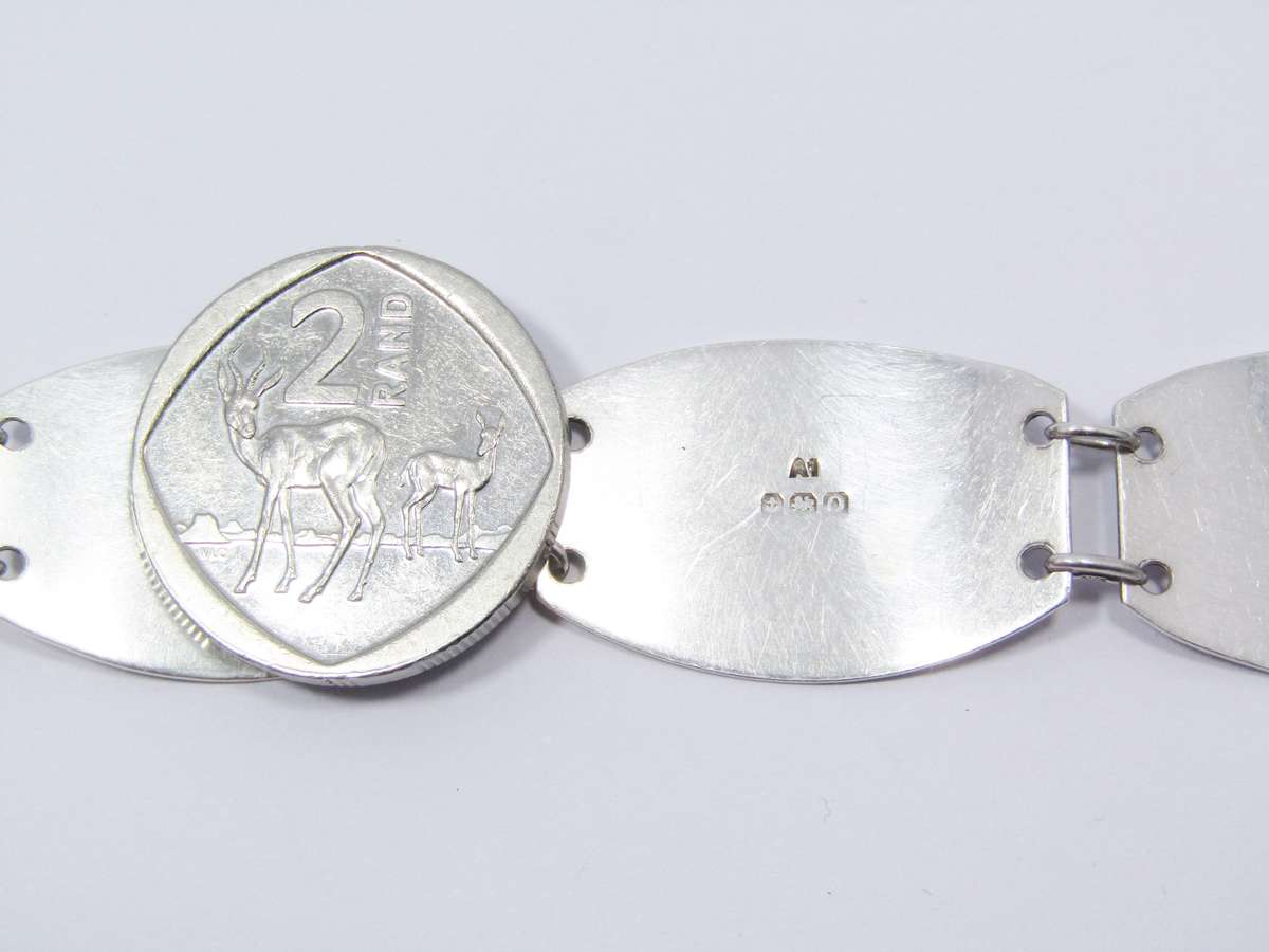 Lovely Vintage (c1938) Hallmarked Silver Engraved Bracelet