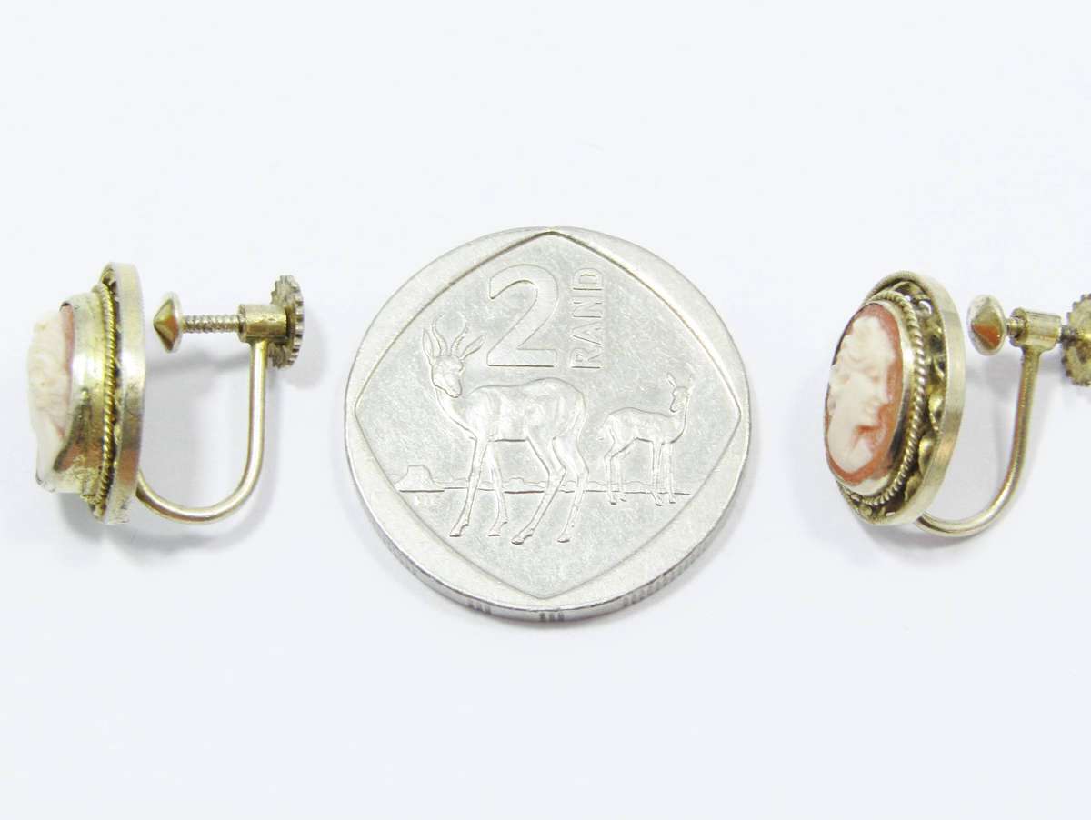 A Stunning Pair of Gold Gilt Over Sterling Silver Cameo Screw Back Earrings in Sterling Silver.