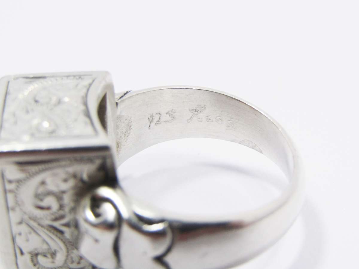 Beautiful! Susan Roos Sterling Silver & Orange CZ Ring