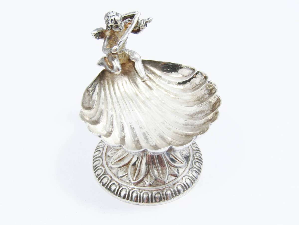 Beautiful Vintage Sterling Silver Salt Cellar with Cupid