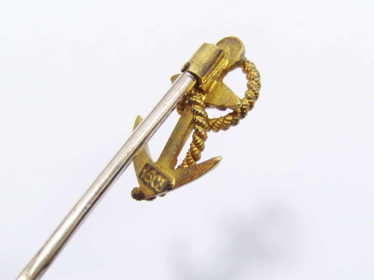 Antique 15CT Gold Naval Anchor Tie Pin in Original Box