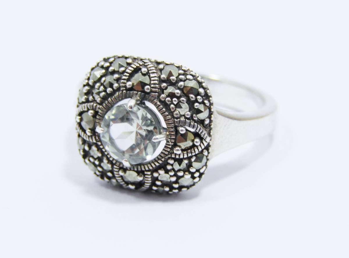 A Lovely Vintage Design  Marcasite and Prasiolite Ring in Sterling Silver.