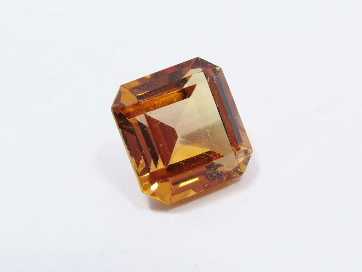 Lovely 4.75ct Vivid Brandy Orange Topaz Gemstones, unmounted