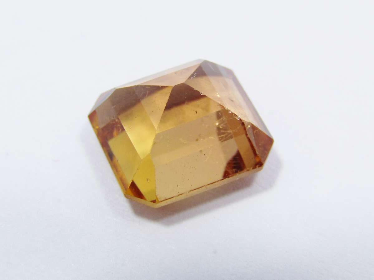 Lovely 4.75ct Vivid Brandy Orange Topaz Gemstones, unmounted