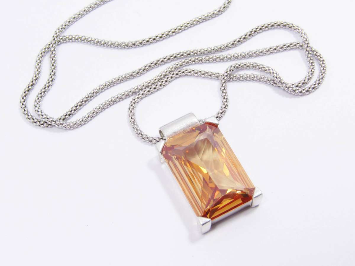 A Stunning Large Thomas Sabo Pendant on Chain in Sterling Silver.