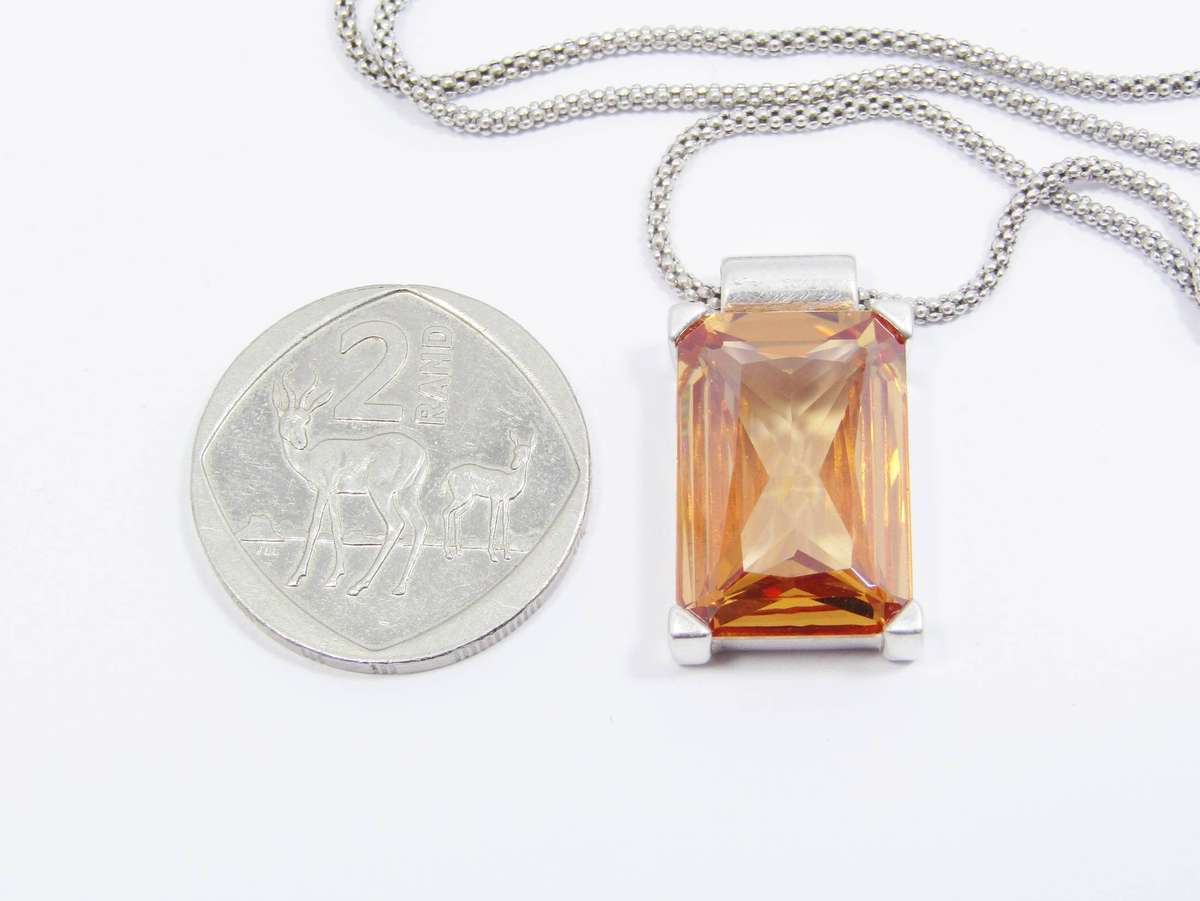 A Stunning Large Thomas Sabo Pendant on Chain in Sterling Silver.