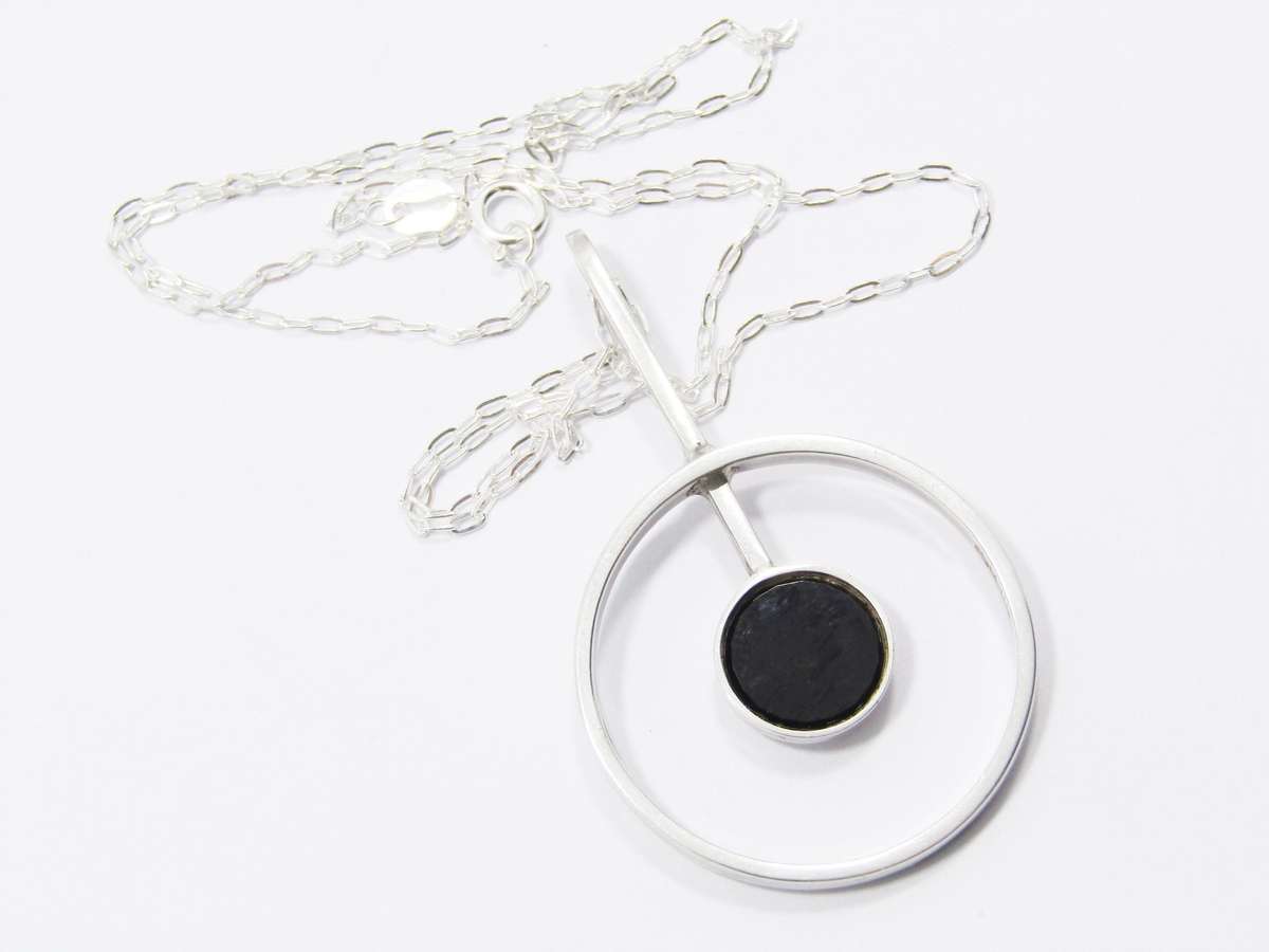 A Lovely Modernist Design Pendant With a Black inlay on Chain in Sterling Silve