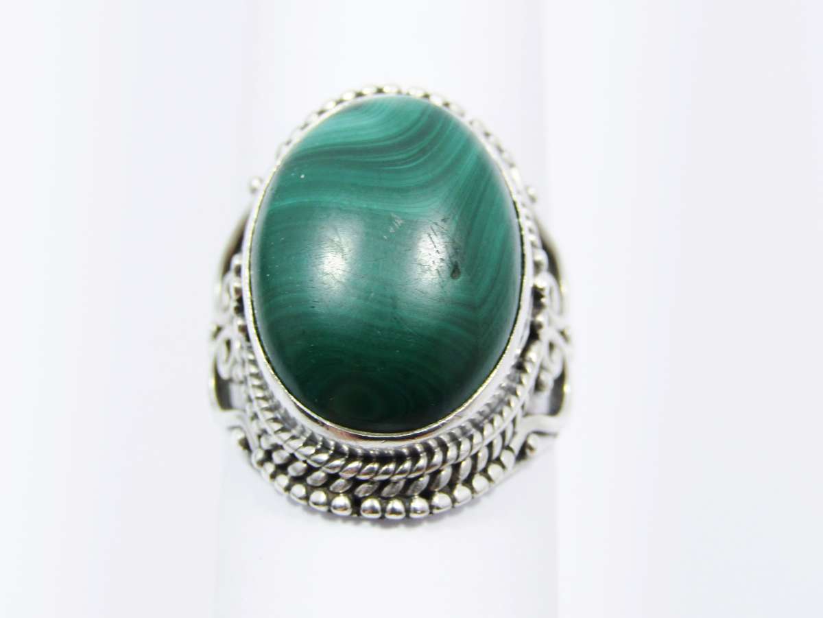 A Lovely Chunky Malachite Stone ring in Sterling Silver.