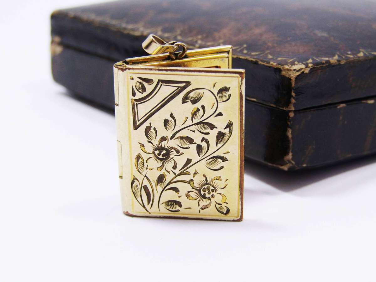 Lovely Antique/Vintage Rolled Gold Book Locket Pendant