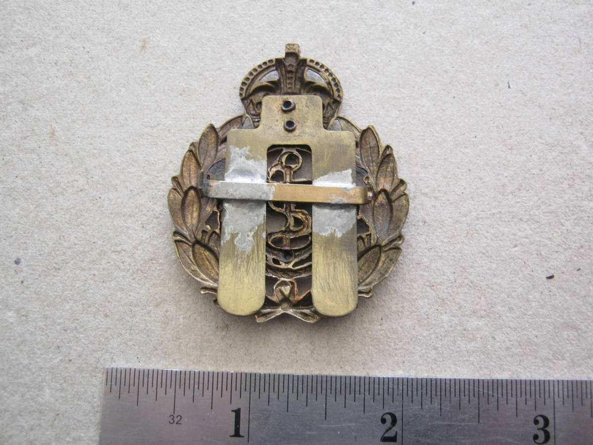UK/SA Navy Chief Petty Officers Cap Badges.