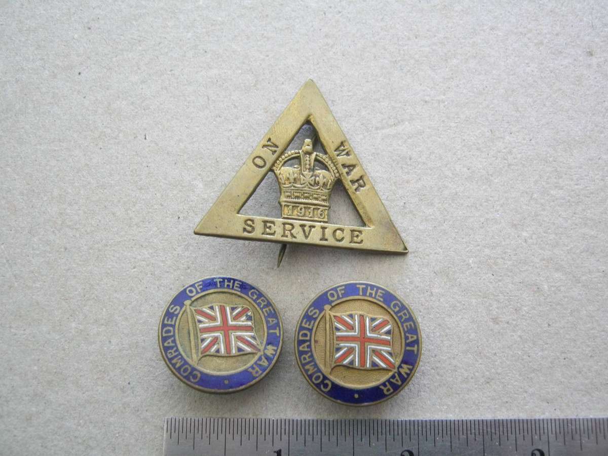 WW1 British Badges.