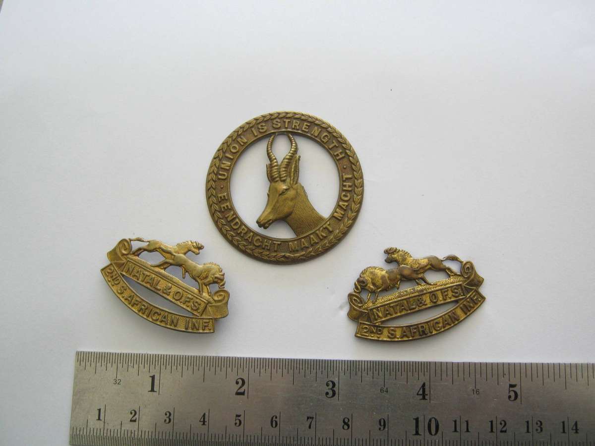 WW1 SA Cap and Collar Badges.