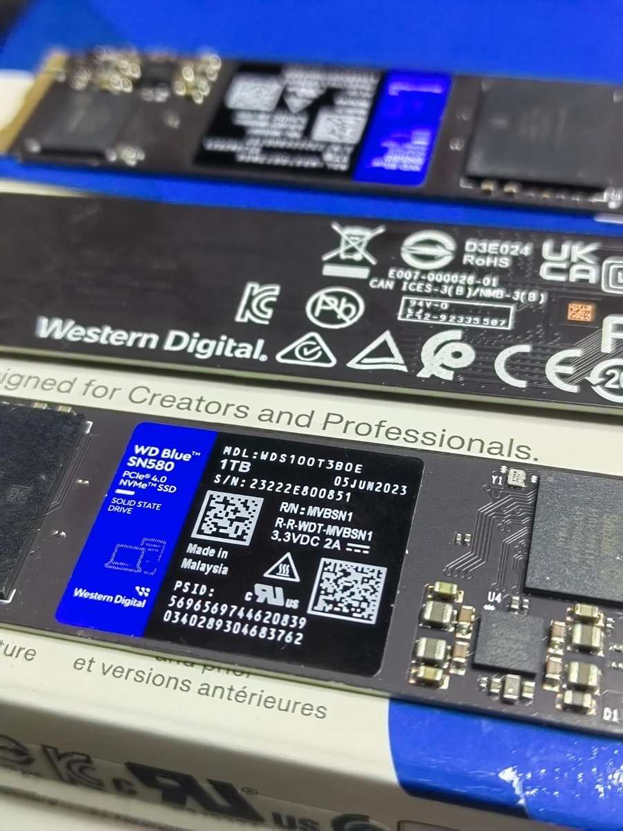 Western Digital 1TB WD Blue SN580 NVMe Internal Solid State Drive SSD - Gen4 x4 PCIe 16Gb/s, M.2 228