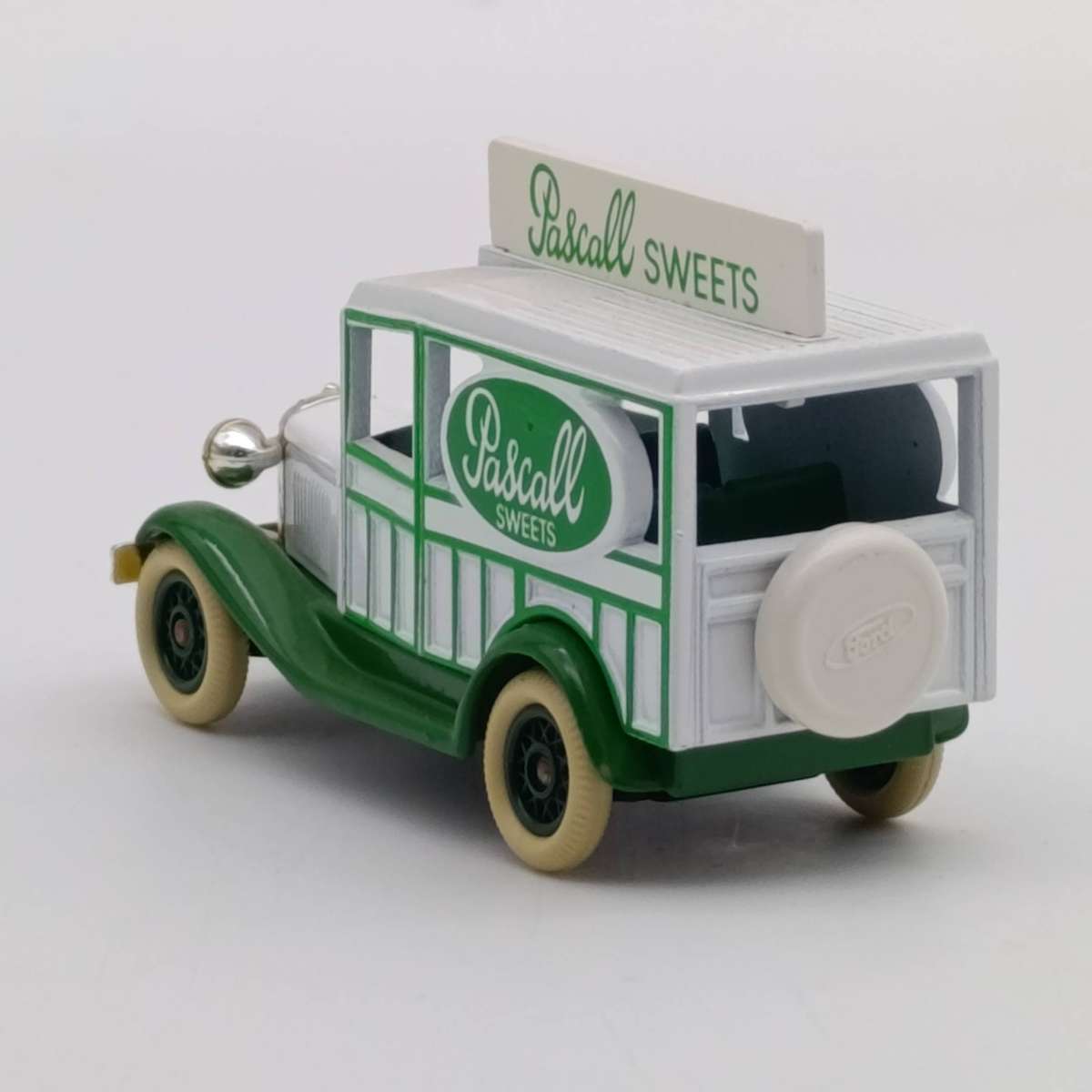 1934 Model 'A' Ford wagon advertisement die-cast model car for Pascall sweets - in box