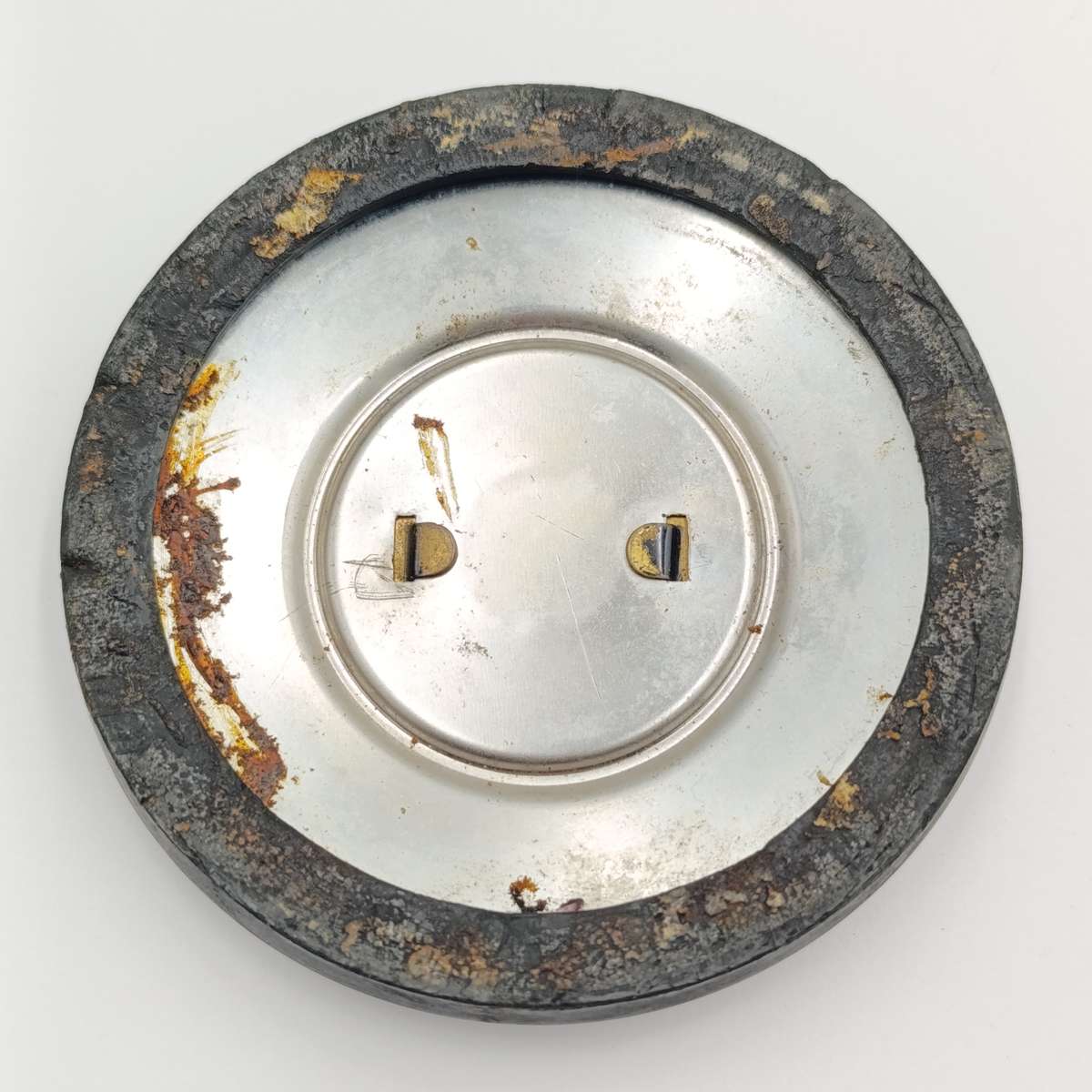 Vintage VW emblem - used for License disc holder