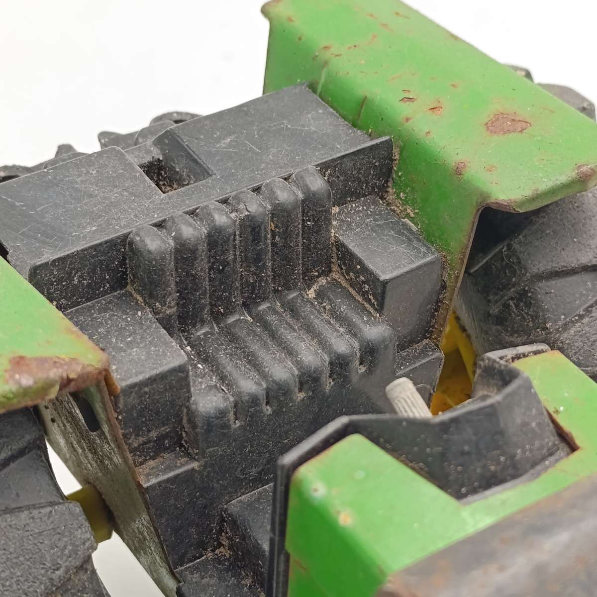 Vintage Tonka TMB-975 excavator pressed steel tractor