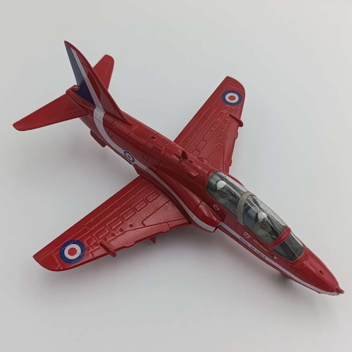 Royal Air Force BAe Hawk Red Arrows die-cast model plane